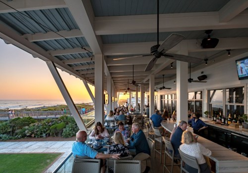 The Ultimate Guide to Accommodations with On-Site Restaurants in Southeast Florida